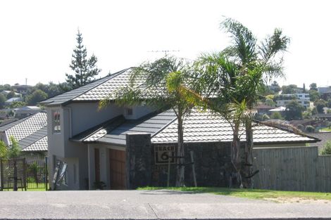 Photo of property in 626c Beach Road, Browns Bay, Auckland, 0630