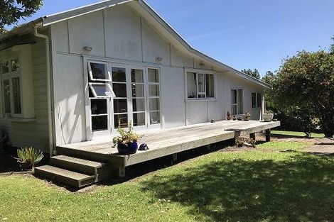 Photo of property in 188 Main Road South, Raumati South, Paraparaumu, 5032