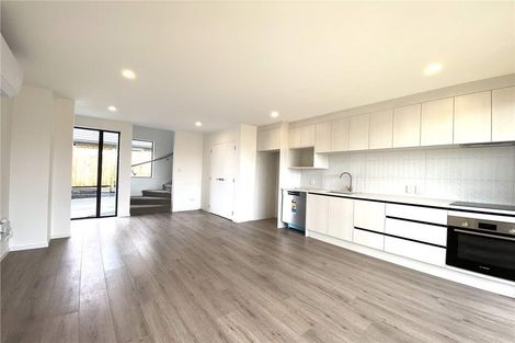 Photo of property in 7d Kotahi Road, Mount Wellington, Auckland, 1062