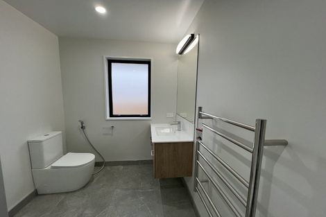 Photo of property in 35 Cousins Street, Woodend, 7691