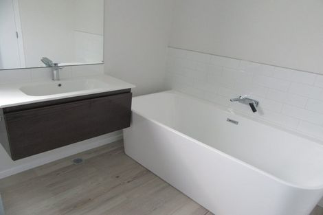 Photo of property in 54 Mawai Hakona Drive, Wallaceville, Upper Hutt, 5018