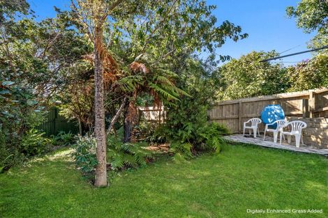 Photo of property in 140 Gonville Avenue, Gonville, Whanganui, 4501