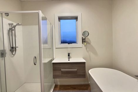 Photo of property in 3 Francis Drake Street, Waipukurau, 4200