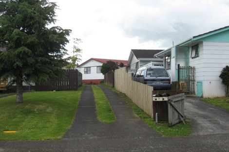 Photo of property in 2/7 Mon Desir Place, Manurewa, Auckland, 2102