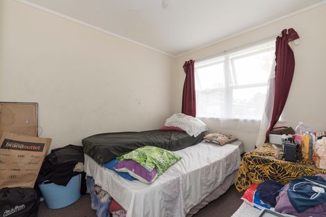 Photo of property in 17 Addington Avenue, Manurewa, Auckland, 2102