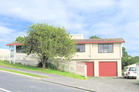 Photo of property in 1 Ngahere Views, Orewa, 0931