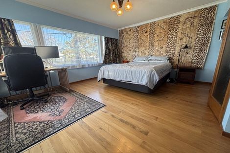 Photo of property in 454 Old Te Atatu Road, Te Atatu Peninsula, Auckland, 0610