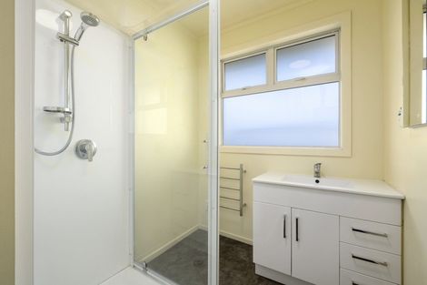 Photo of property in 23 Clutha Street, Alexandra, 9320