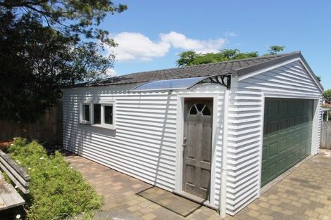 Photo of property in 27 Bowater Place, Manurewa, Auckland, 2102