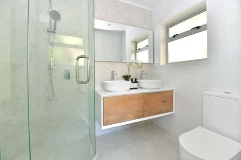 Photo of property in 153 Kowhai Road, Mairangi Bay, Auckland, 0630