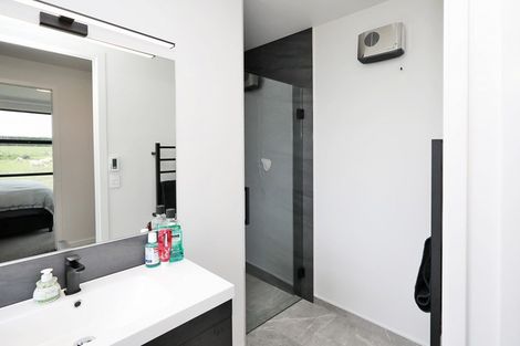 Photo of property in 86 Steel Road, West Plains, Invercargill, 9874