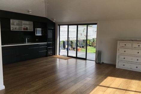 Photo of property in 3 Malabar Drive, Ellerslie, Auckland, 1051