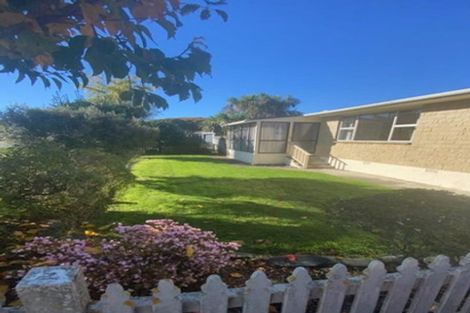 Photo of property in 11 Martin Street, Monaco, Nelson, 7011