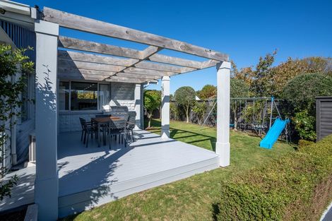 Photo of property in 10 Warren Crescent, Hillmorton, Christchurch, 8025