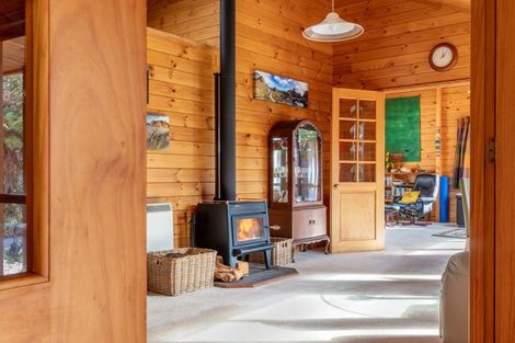 Photo of property in 42a Moana Road, Paraparaumu, 5032