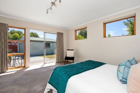 Photo of property in 22 Sarabande Avenue, Redwood, Christchurch, 8051