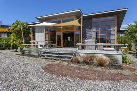 Photo of property in 66 Te Waaka Terrace, Kuratau, Turangi, 3381