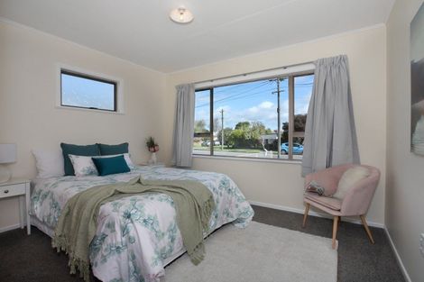 Photo of property in 19 Churchill Avenue, Feilding, 4702