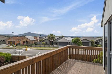 Photo of property in 1 Waitawa Place, Lynmore, Rotorua, 3010
