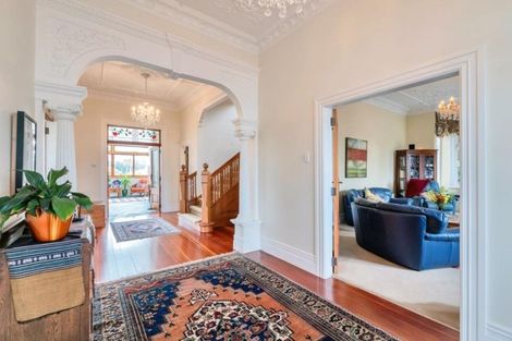 Photo of property in 49 Seaview Avenue, Northcote, Auckland, 0627