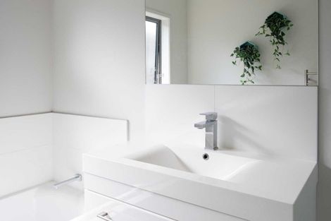 Photo of property in 14 Will Street, Huapai, Kumeu, 0810