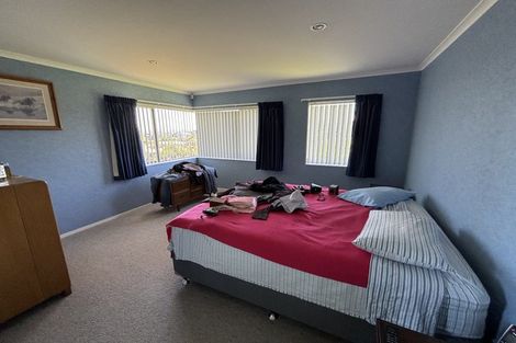Photo of property in 125 Ruapehu Drive, Fitzherbert, Palmerston North, 4410