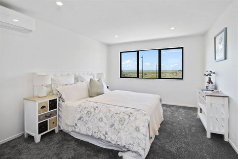 Photo of property in 3 Kaitiaki Drive, Clarks Beach, 2122