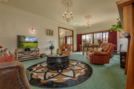 Photo of property in 41 Manapouri Crescent, Hokowhitu, Palmerston North, 4410