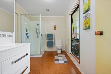 Photo of property in 30 Rutherford Street, Chedworth, Hamilton, 3210