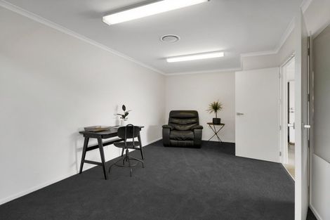 Photo of property in 18 Rawiri Drive, Bell Block, New Plymouth, 4312