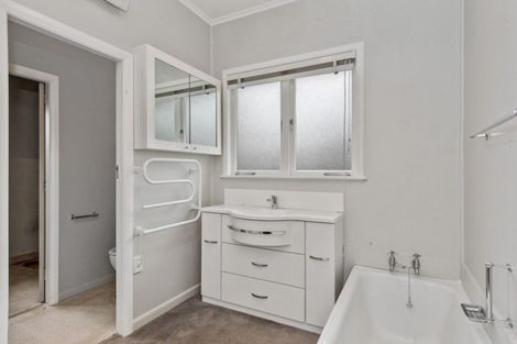 Photo of property in 116 Brookfield Street, Hamilton East, Hamilton, 3216