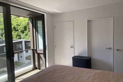 Photo of property in 17 Rua Kai Way, Brooklyn, Wellington, 6021