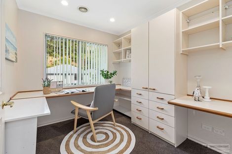 Photo of property in 19 Waverton Terrace, Churton Park, Wellington, 6037