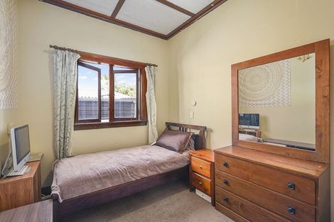 Photo of property in 56 Aroha Avenue, Sandringham, Auckland, 1025