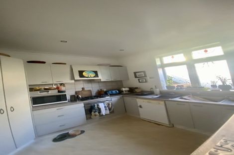 Photo of property in 1 The Parade, Island Bay, Wellington, 6023