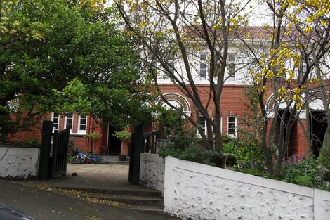 Photo of property in 150 Maitland Street, Dunedin Central, Dunedin, 9016