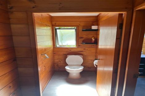 Photo of property in 3/8a Alma Street, Te Atatu South, Auckland, 0610