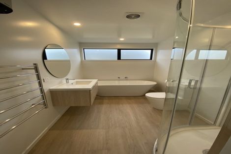 Photo of property in 18 Fallow Street, Jacks Point, 9371