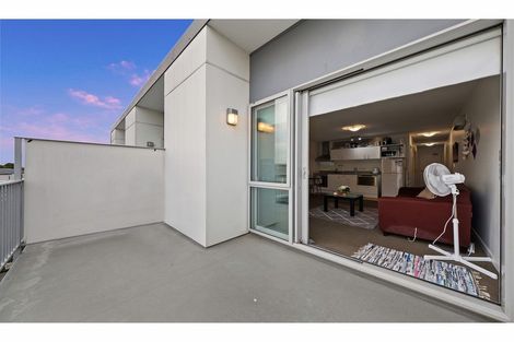 Photo of property in 16/20 Stanmore Road, Phillipstown, Christchurch, 8011