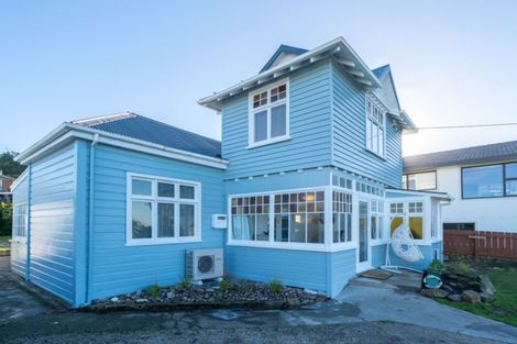 Photo of property in 992 Brighton Road, Brighton, Dunedin, 9035