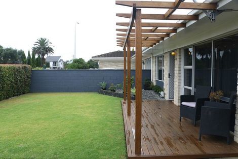 Photo of property in 2/109 Fitzroy Street, Papatoetoe, Auckland, 2104