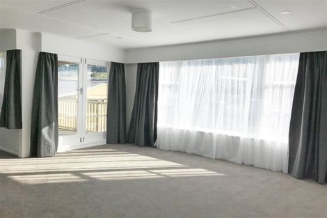 Photo of property in 6 Massey Street, Tawa, Wellington, 5028