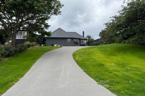 Photo of property in 87 Golf Road, Paraparaumu Beach, Paraparaumu, 5032