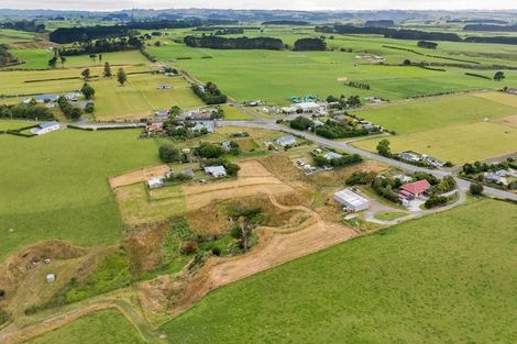 Photo of property in 15 Gilbert Street, Kakaramea, Patea, 4598