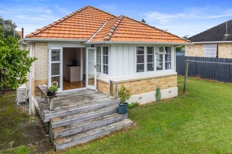 Photo of property in 44 Churchill Avenue, Maeroa, Hamilton, 3200