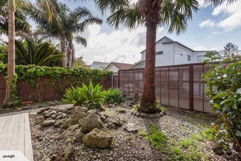 Photo of property in 4/69a Landscape Road, Mount Eden, Auckland, 1024