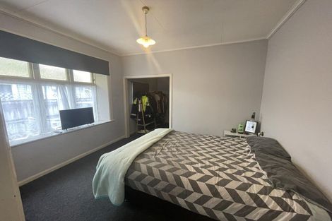 Photo of property in 50 Featherston Street, Takaro, Palmerston North, 4412