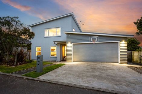 Photo of property in 51 Nelson Avenue, Aotea, Porirua, 5024