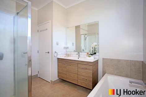 Photo of property in 36 Hillpark Drive, Pokeno, 2402