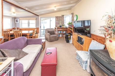 Photo of property in 10 Wembley Place, Whanganui East, Whanganui, 4500